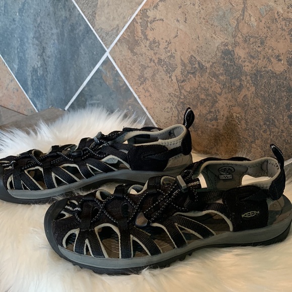 Keen Men Black Gray Anatomical Footbed Anti-Odor  Sandals 11 - Picture 4 of 11